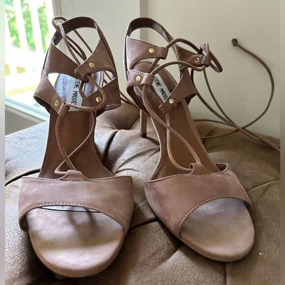 Steve Madden Suede Lace-Up Dress Sandals - Picture 3 of 9